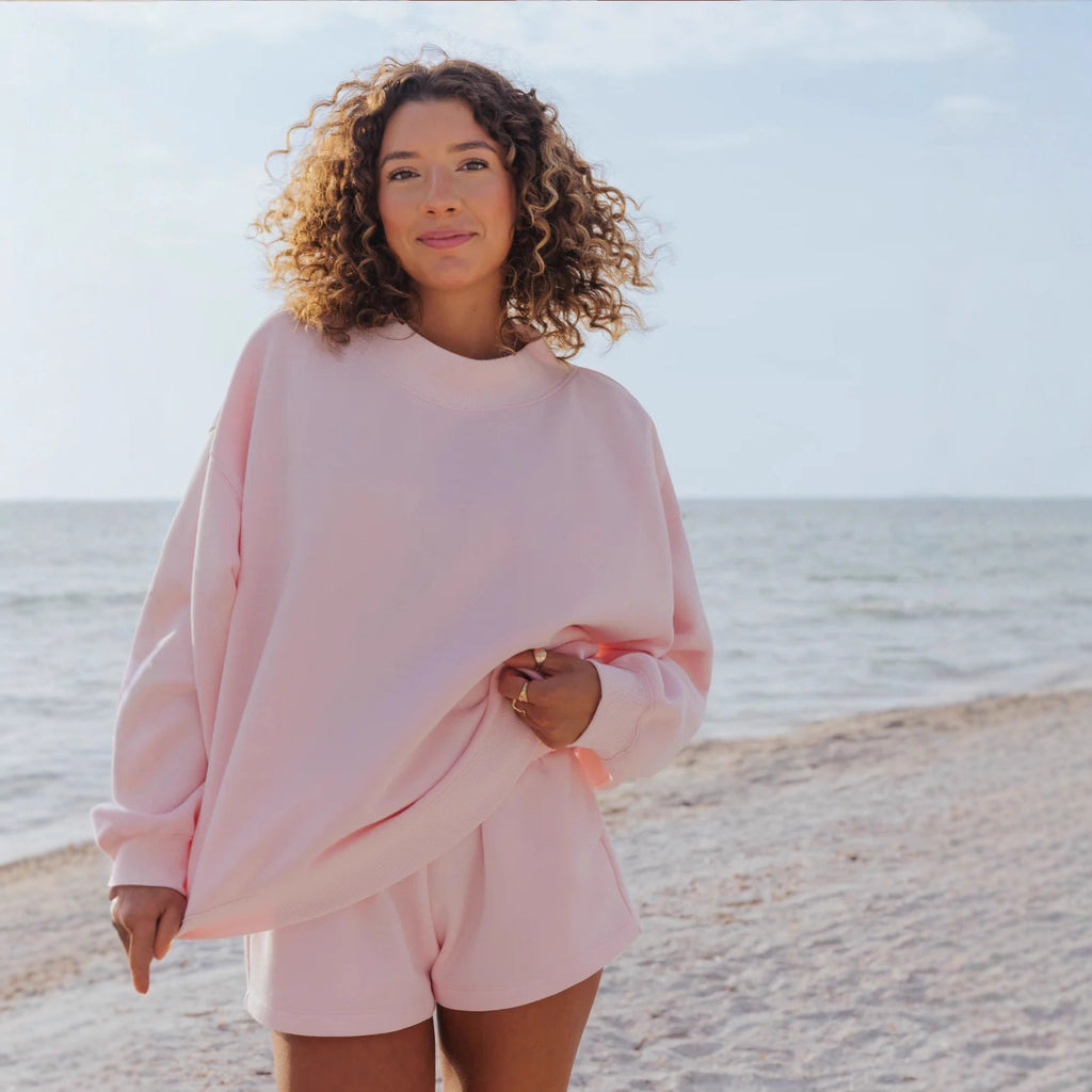 Amazon's new crew neck sweatshirt, long-sleeve casual shorts set, solid color fleece-lined pullover top, loose women's wear