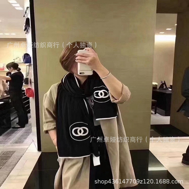 Autumn/Winter high-quality Chamelette cashmere scarf for women, double C letters, black and white circle, solid color, versatile double-sided shawl