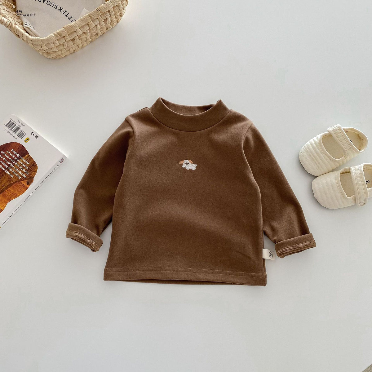 Children's German velvet base shirt 0-5 years old winter small left small right girl foreign style cartoon with boys' winter clothes AY648