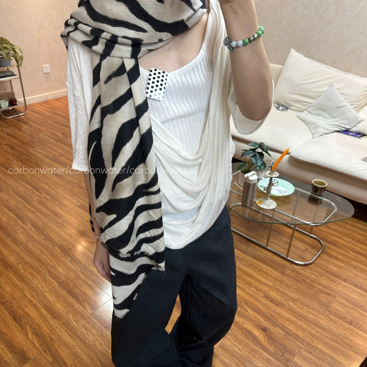 Carbon Water Retro Premium Zebra Pattern Scarf for Women, Autumn/Winter Warm Versatile Neck Warmer and Shawl, Dual-use