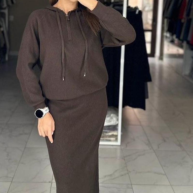 Spot knitwear, European and American foreign trade women's clothing, 2024 autumn new hooded sweatshirt, fashion casual skirt set