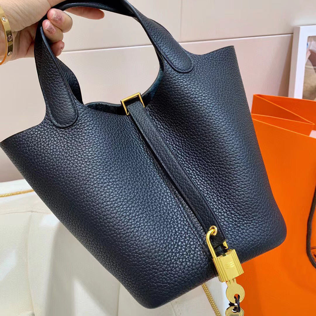 High version full set of packaging, first layer cowhide vegetable basket bag, fashionable and versatile bucket bag, leather simple handbag, women