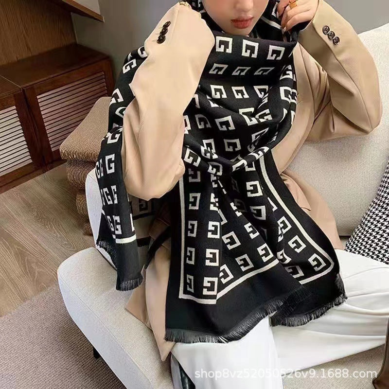 High-end versatile Scarf