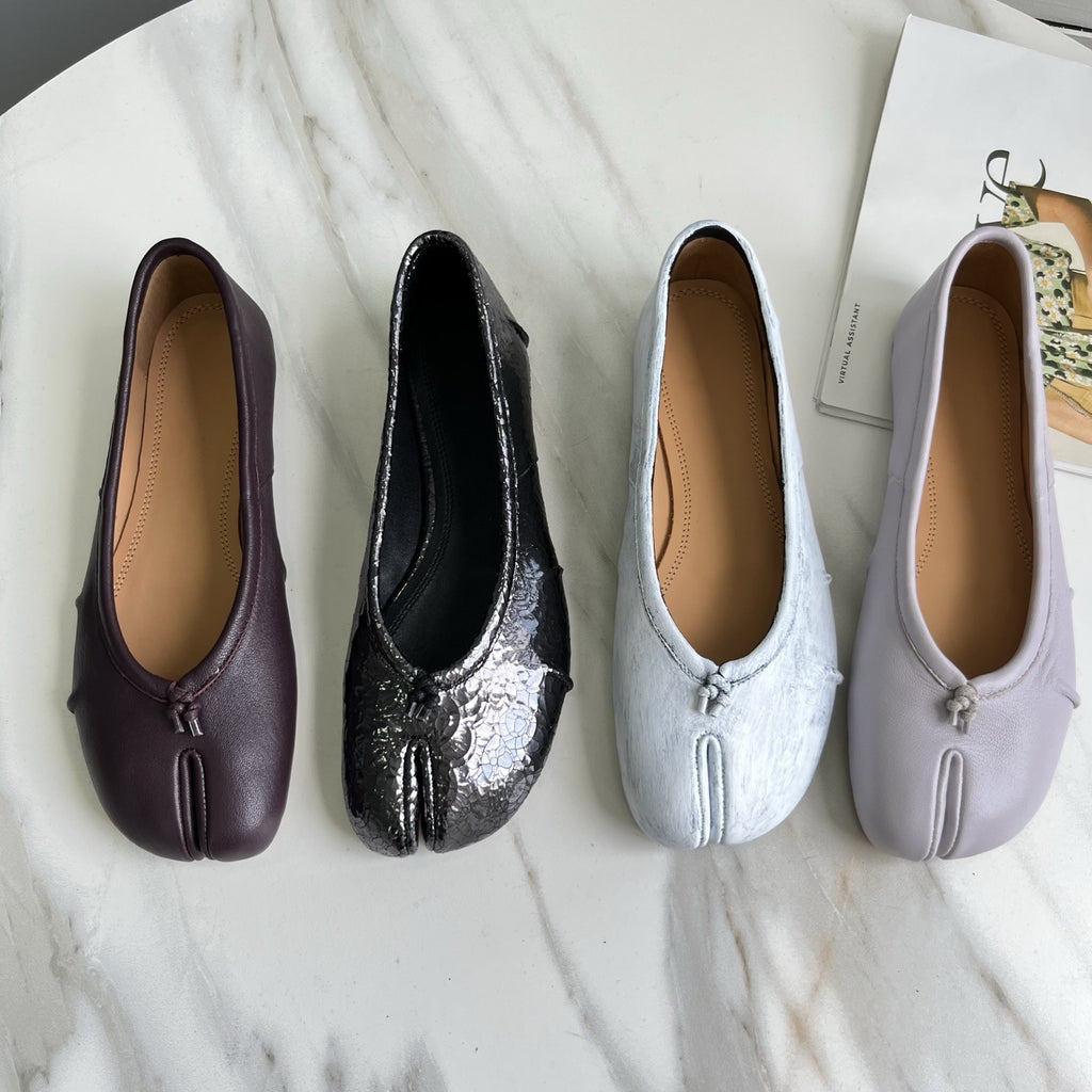 M*M6 unlabeled ballet flats, genuine leather TABI split-toe shoes, women's lamb hoof flat, shallow pleated high-end flats
