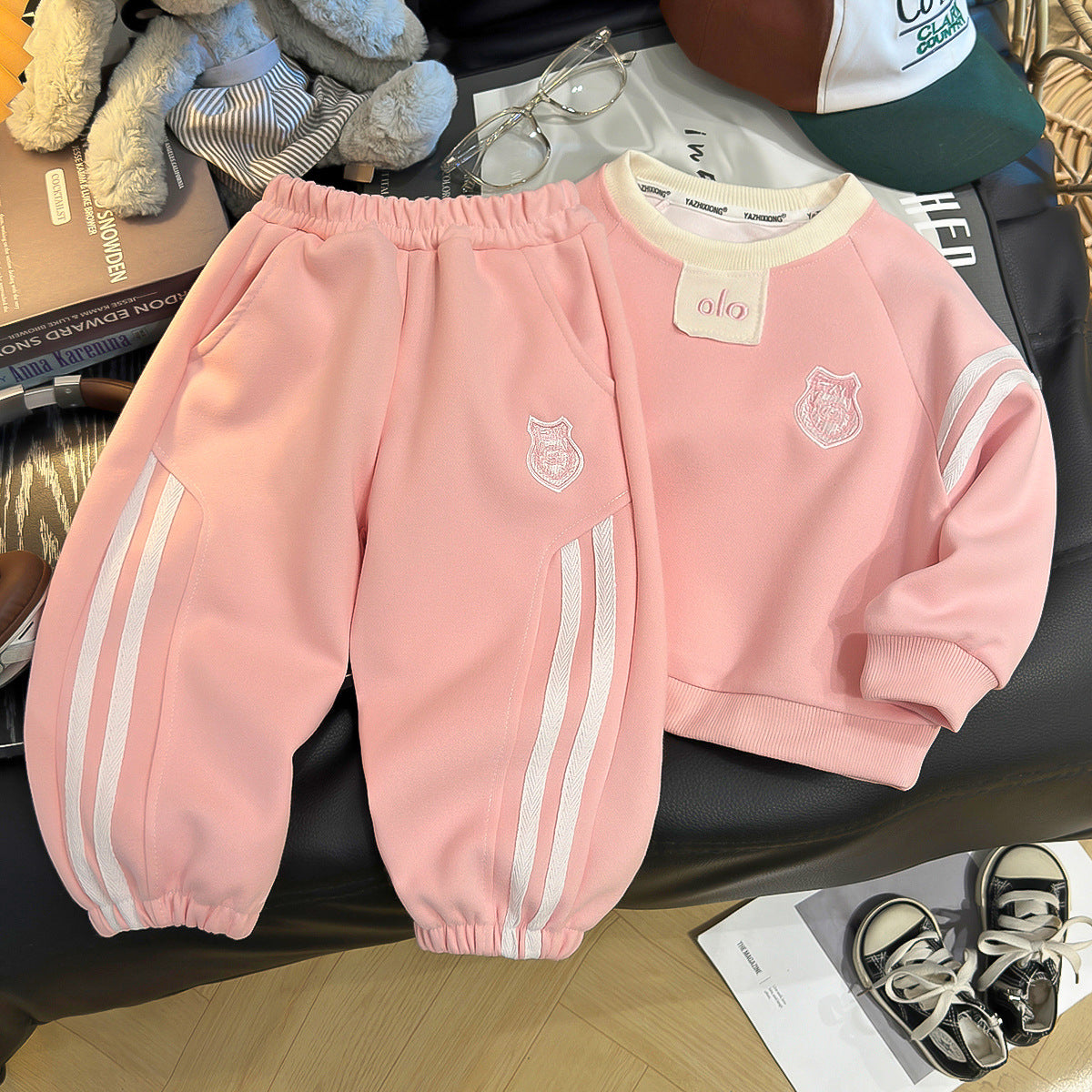 Boys' autumn and spring children's new crew neck sports sweatshirt two-piece set, side stripe sweatshirt casual set for women