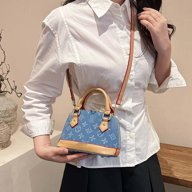 Women's versatile handbag