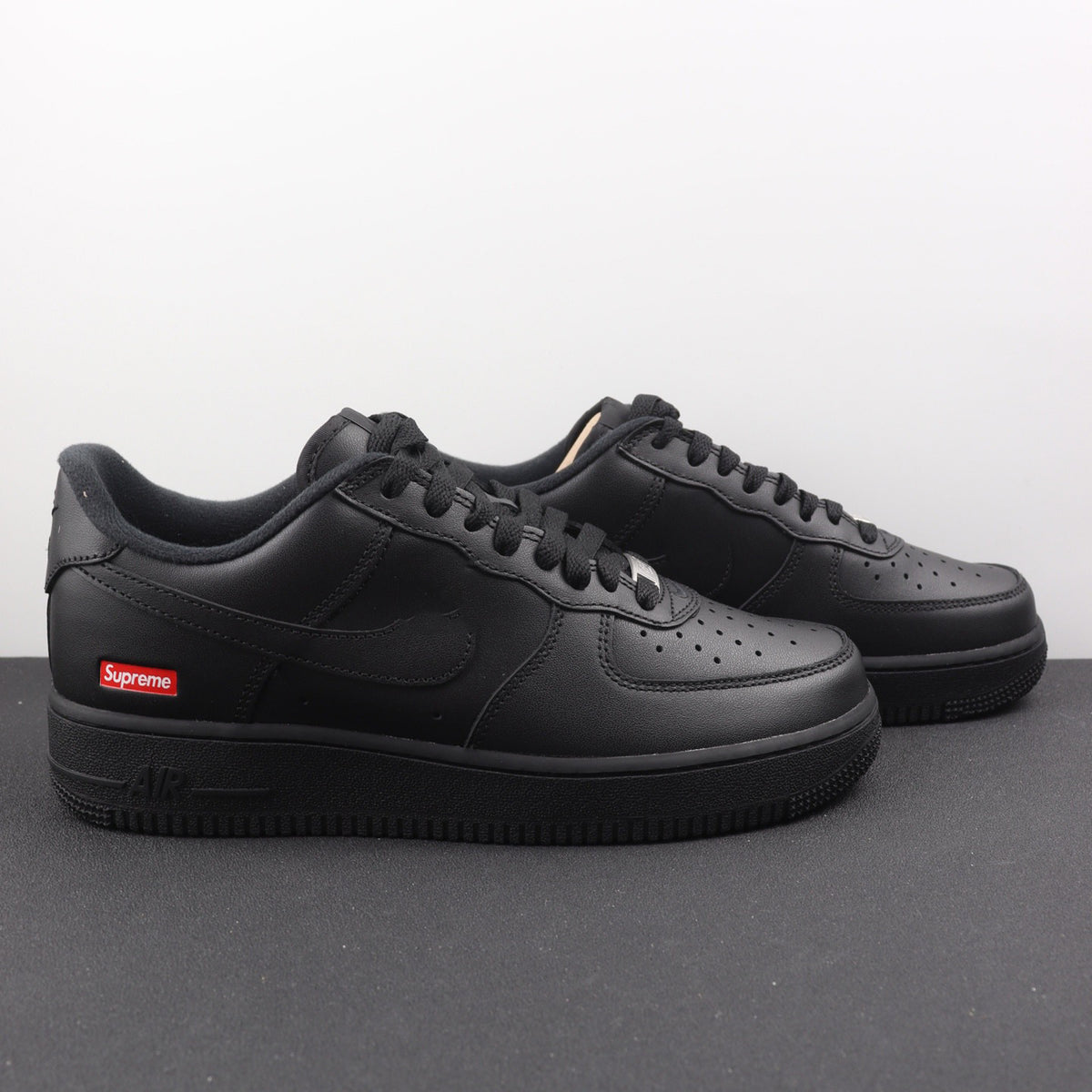High-quality Air Force No.1 sneakers, women's thick-soled casual commuter white shoes, men's AF1 leather flat sports trendy shoes
