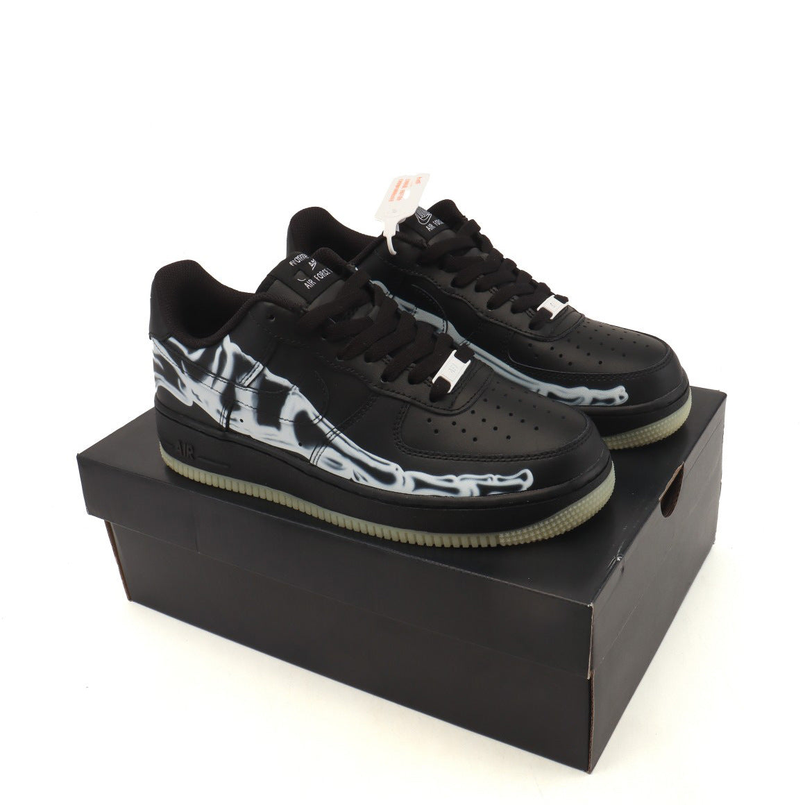 High-quality Air Force No.1 sneakers, women's thick-soled casual commuter white shoes, men's AF1 leather flat sports trendy shoes