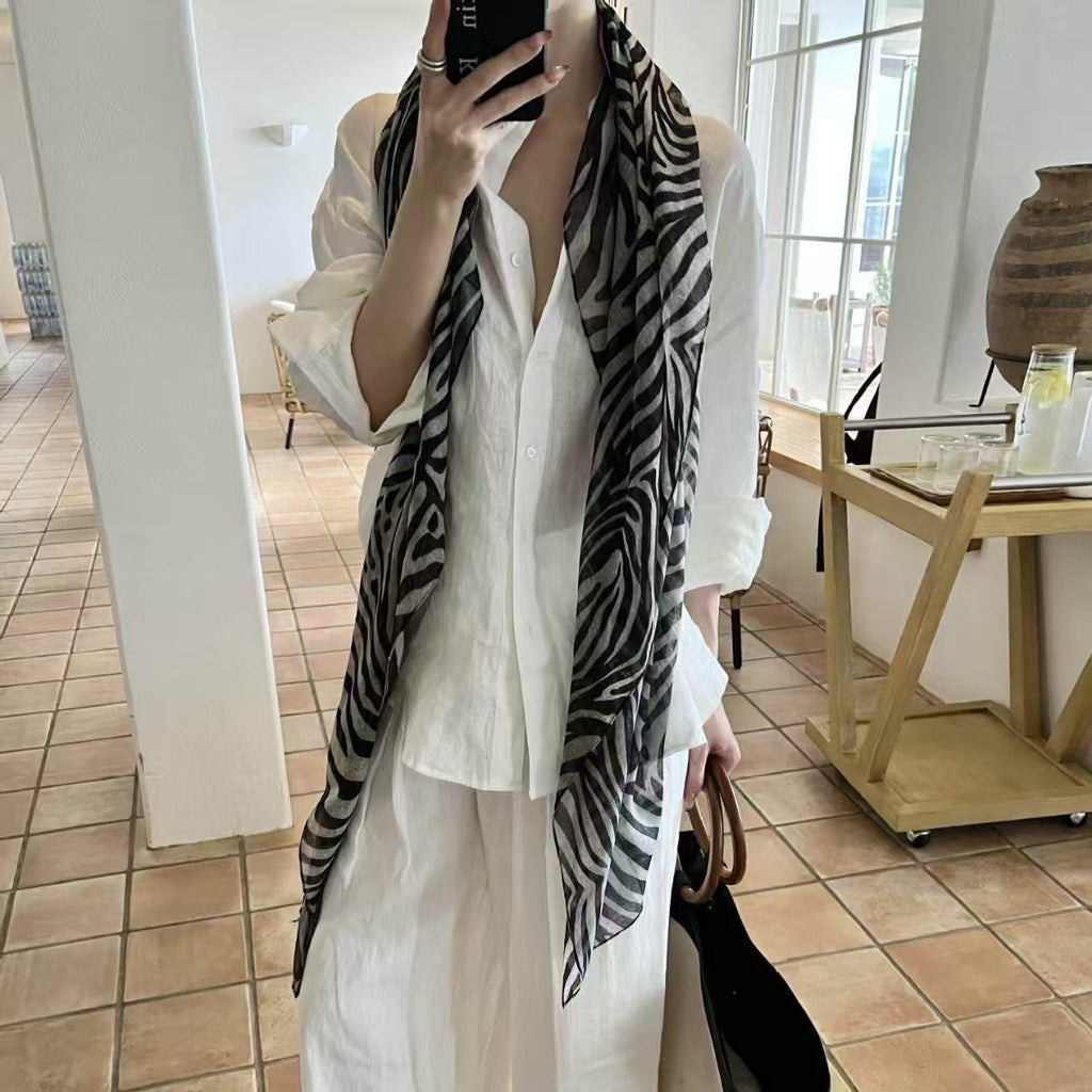 Vintage Zebra Pattern Scarf for Women, 2026 Spring/Summer New Light Luxury High-End Long Scarf Versatile Shawl Outerwear