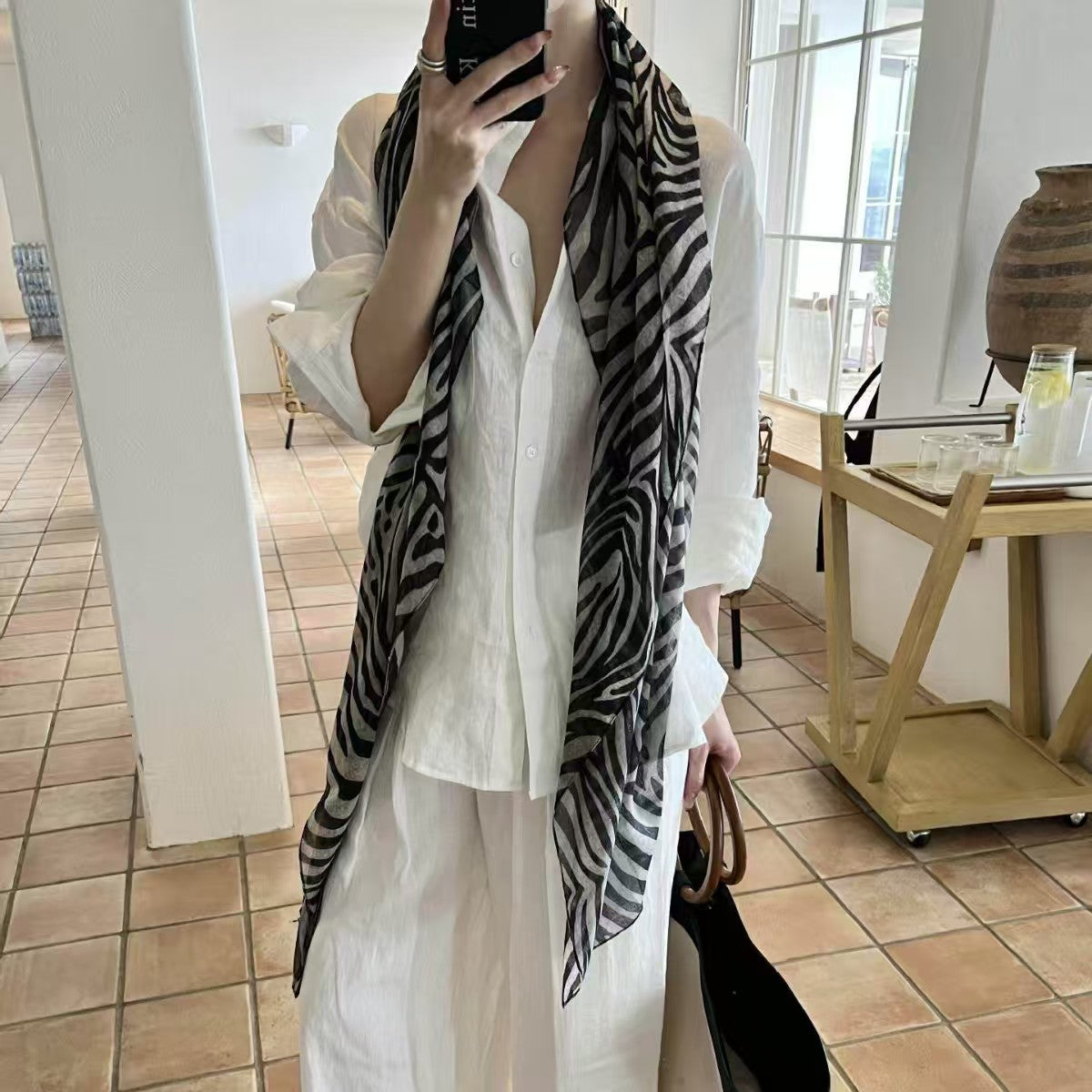 Vintage Zebra Pattern Scarf for Women, 2026 Spring/Summer New Light Luxury High-End Long Scarf Versatile Shawl Outerwear