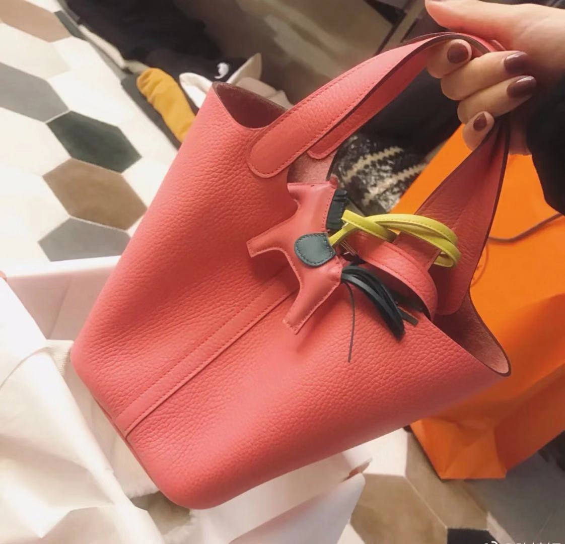 High version full set of packaging, first layer cowhide vegetable basket bag, fashionable and versatile bucket bag, leather simple handbag, women