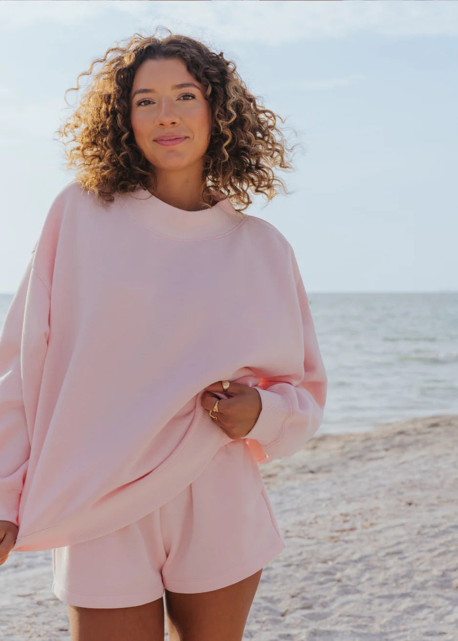 Amazon's new crew neck sweatshirt, long-sleeve casual shorts set, solid color fleece-lined pullover top, loose women's wear