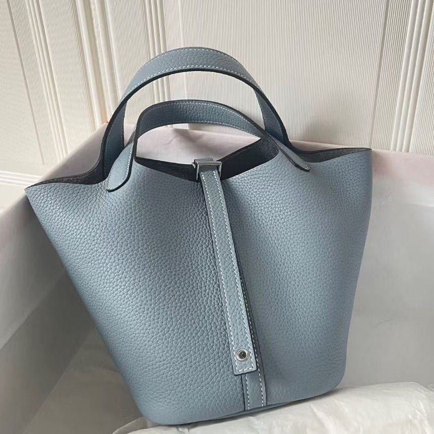 High version full set of packaging, first layer cowhide vegetable basket bag, fashionable and versatile bucket bag, leather simple handbag, women