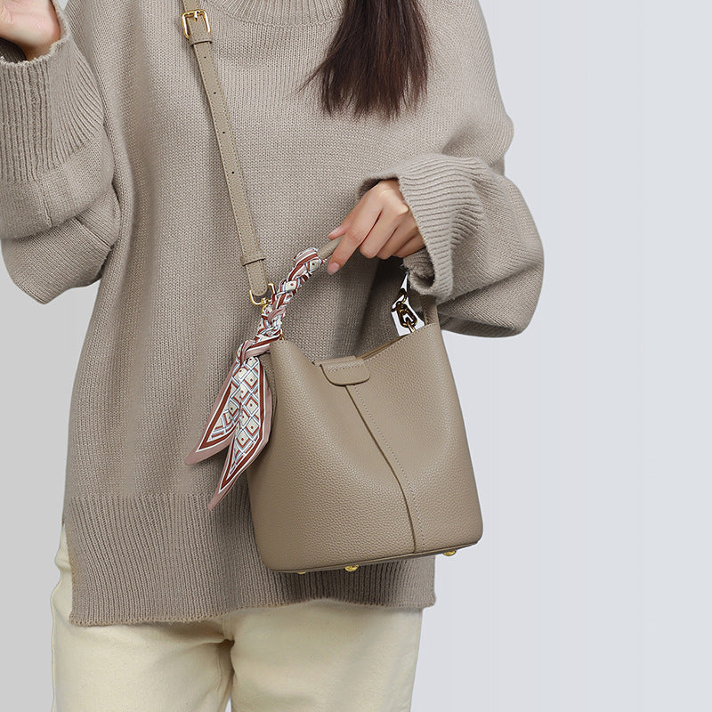 Bags 2026 new bags, women's bags, crossbody bags, spring and autumn high-end leather handbags, bucket bags, bags