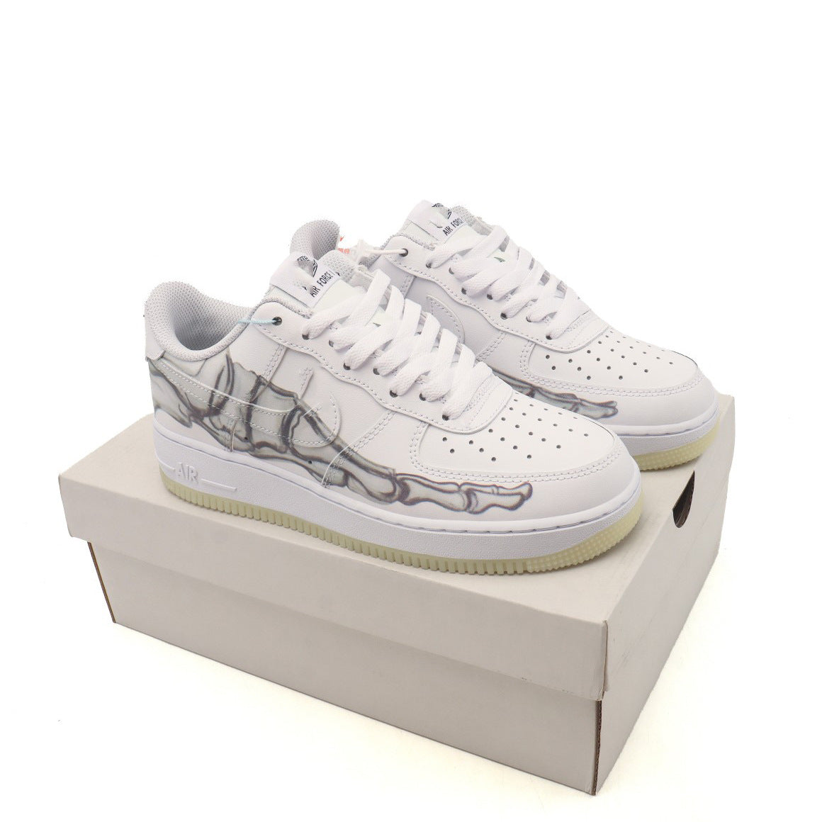 High-quality Air Force No.1 sneakers, women's thick-soled casual commuter white shoes, men's AF1 leather flat sports trendy shoes