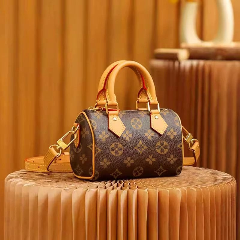 Cross-border original standard 163 chip L2026 new L2026 new Lujia speedy pillow bag V genuine leather women's bag single shoulder crossbody bag