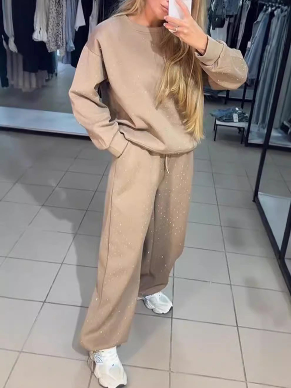 2024 European and American cross-border autumn and winter hot women's casual round neck, long sleeves, hot diamond, drawstring and leg two-piece suit