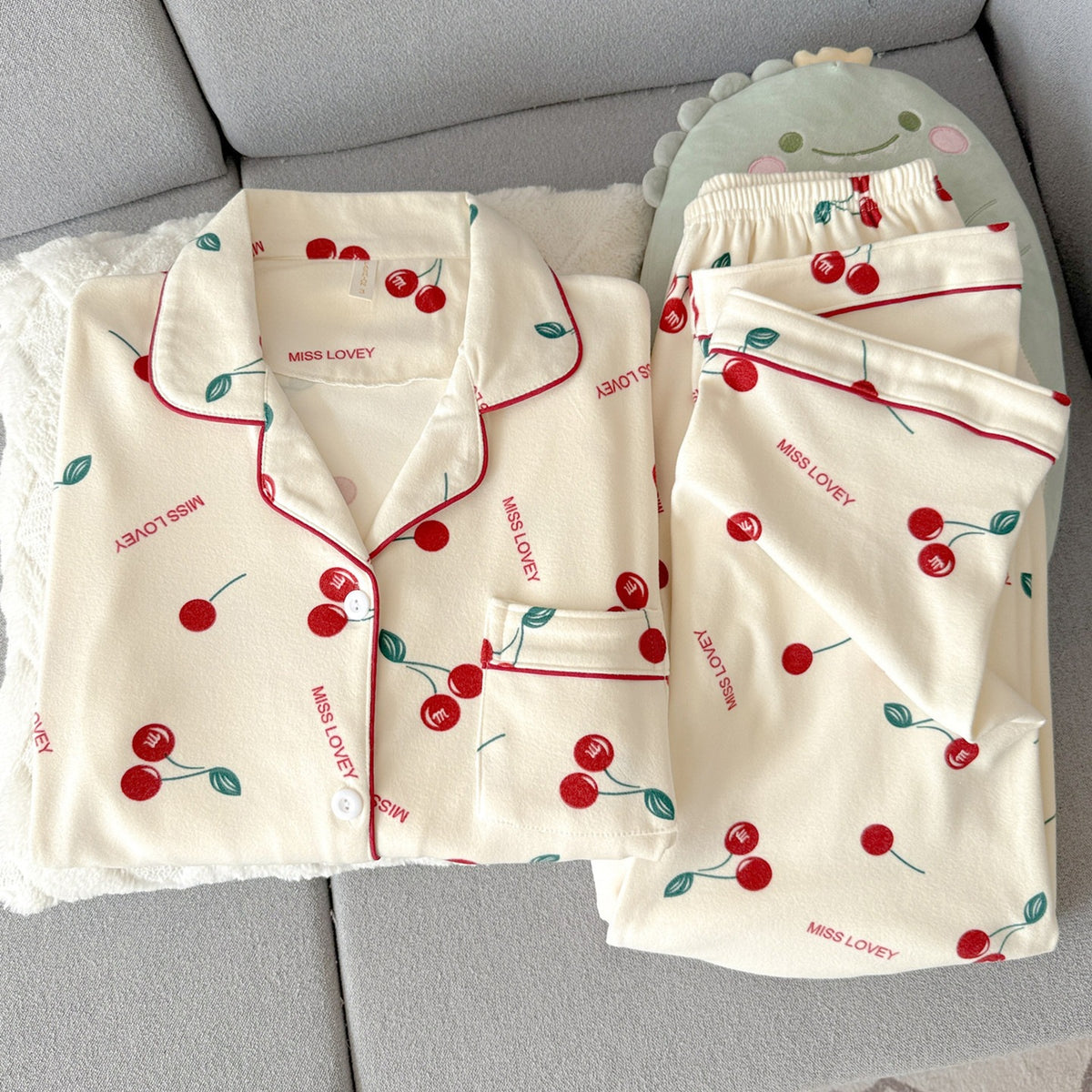 Miffy Rabbit Velvet Pajamas for Women, 2026 New Spring/Autumn/Winter Thickened Coral Plush Cute Girly Loungewear
