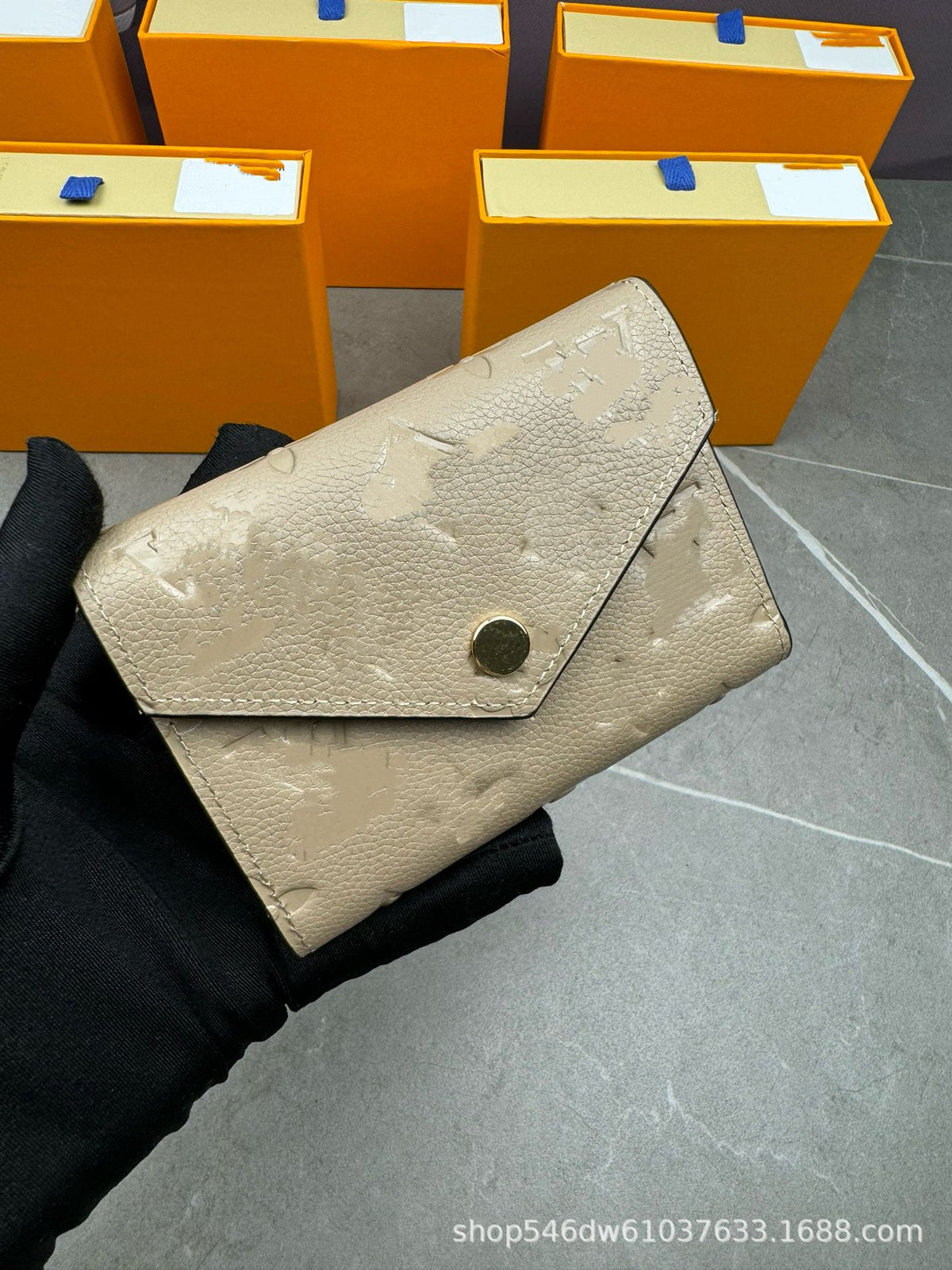 Foreign trade cross-border women's wallet tri-fold short embossed diamond pattern wallet fashionable classic multi-function card case simple