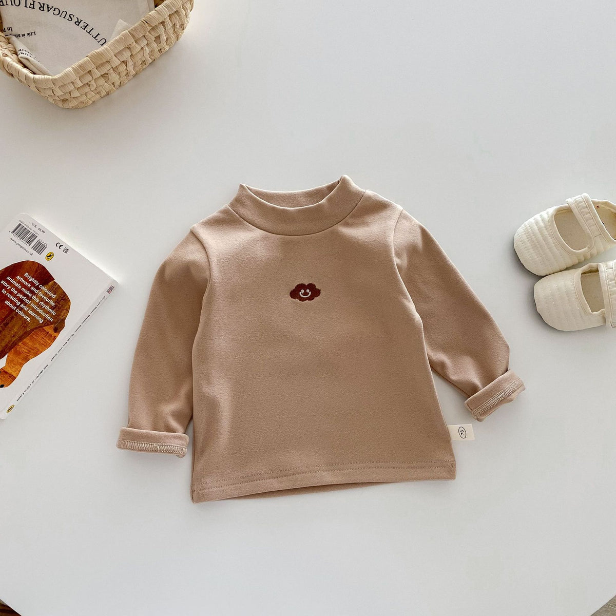 Children's German velvet base shirt 0-5 years old winter small left small right girl foreign style cartoon with boys' winter clothes AY648