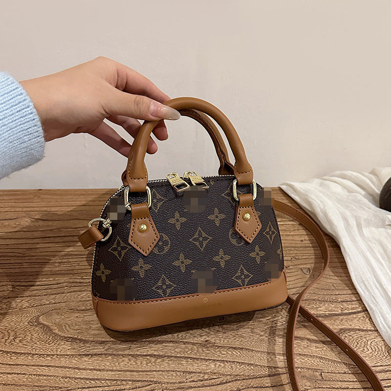 Women's versatile handbag