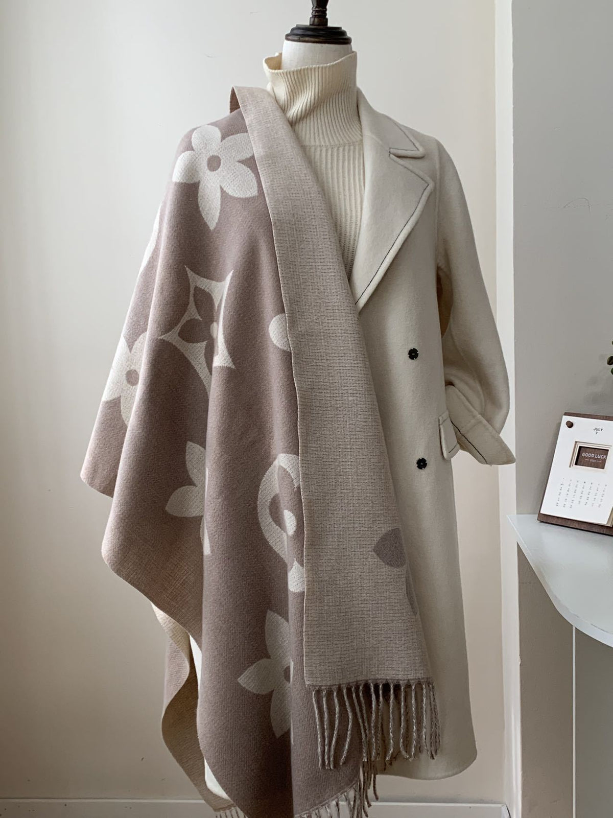 New European and American winter bestseller cashmere scarf women's