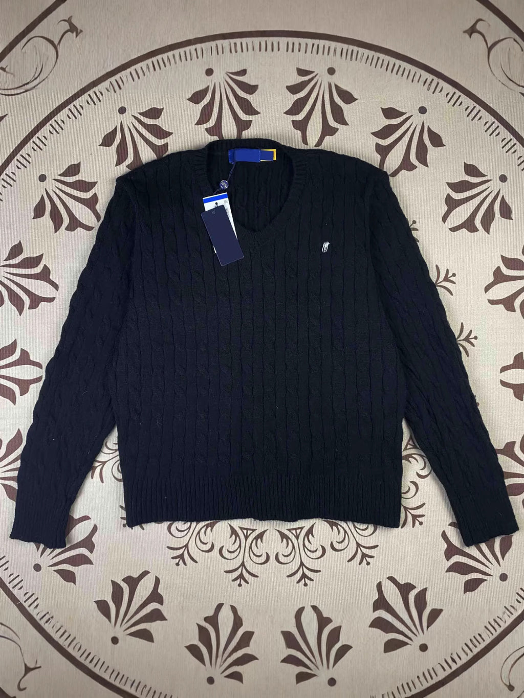RL Rough Pony Logo Autumn/Winter Cable Twist V-neck Knit Top for Women, Available for Scanning, Embroidered Knit Sweater, Women's Top