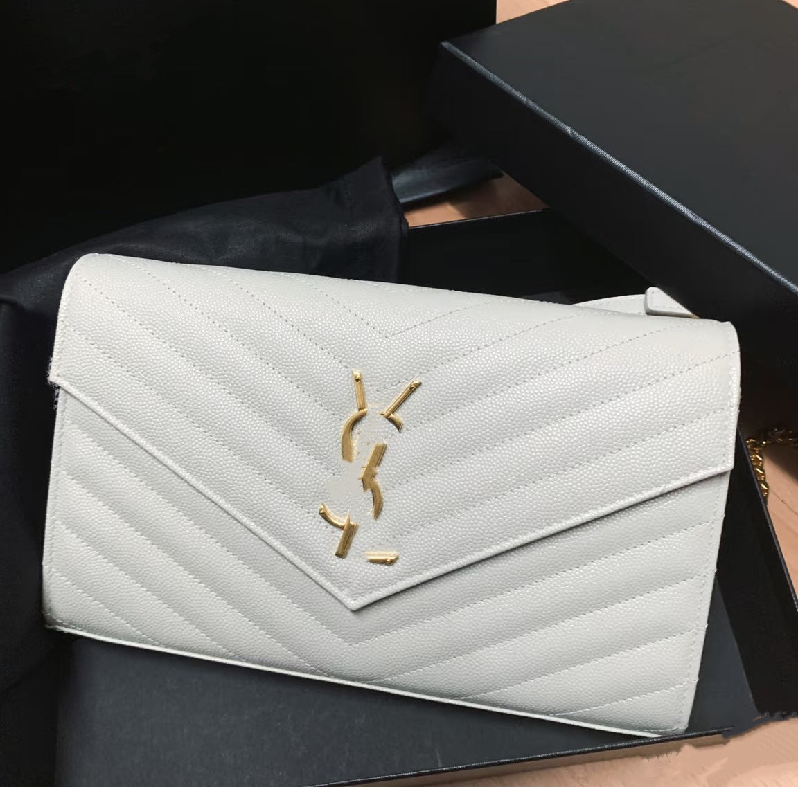 2026 Fashion Foreign Trade Cross-border Chain Single Shoulder Crossbody Envelope Bag, Genuine Leather Caviar Clutch Flap Single Shoulder for Women