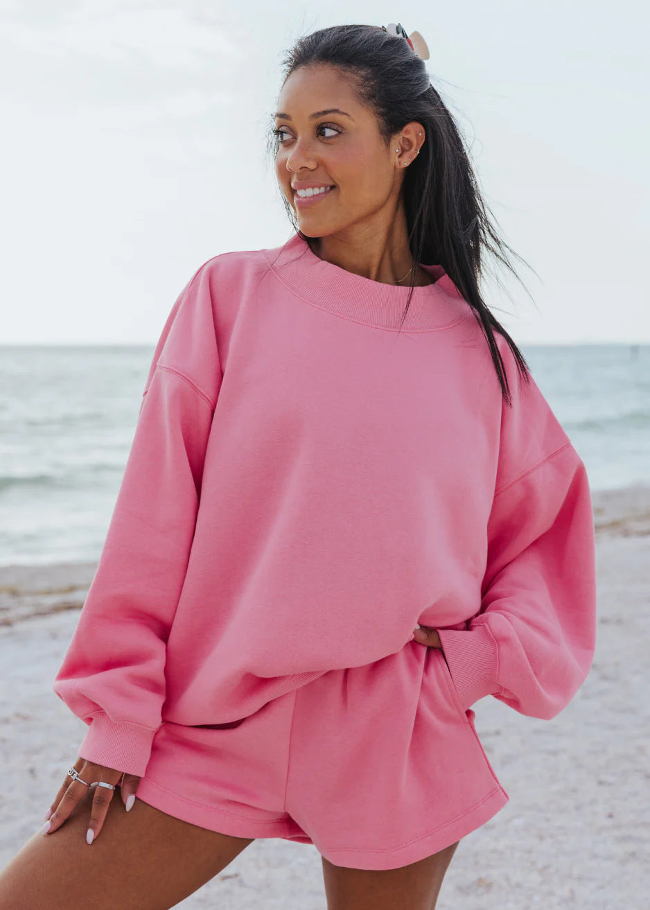 Amazon's new crew neck sweatshirt, long-sleeve casual shorts set, solid color fleece-lined pullover top, loose women's wear