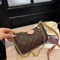 High-end texture crossbody bag
