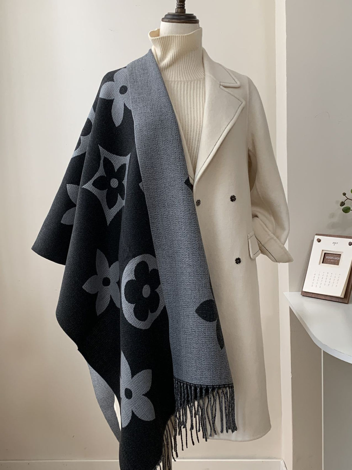 New European and American winter bestseller cashmere scarf women's