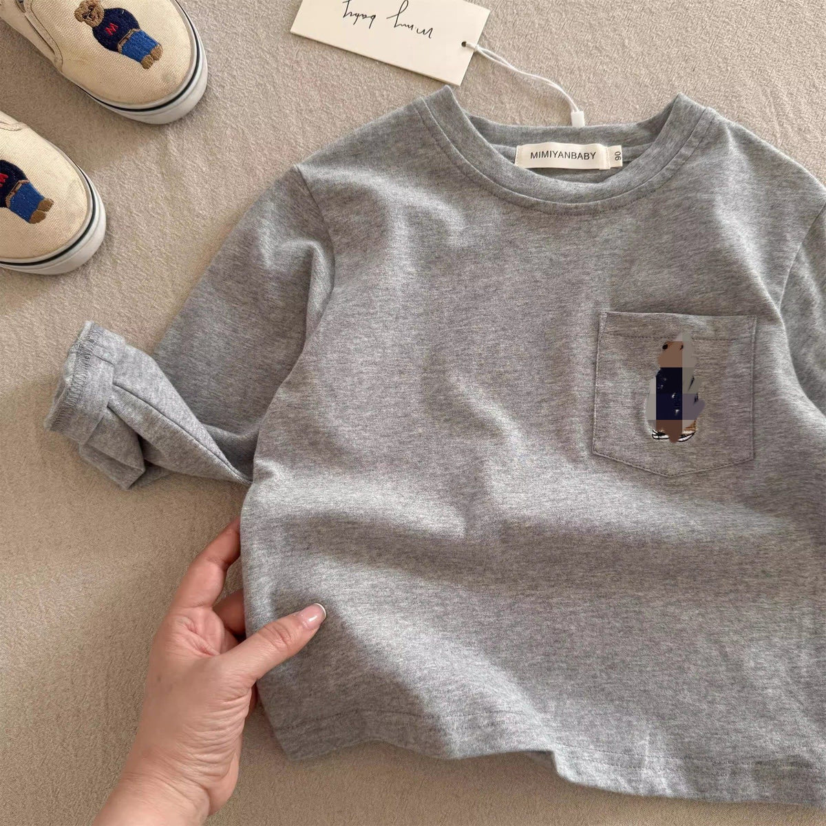 Children's long-sleeve T-shirt 2026 autumn boys' Japanese bear base shirt, baby kids' striped inner layered kids' T-shirt