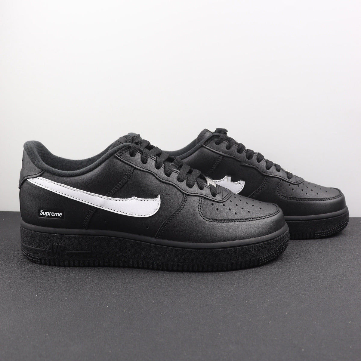High-quality Air Force No.1 sneakers, women's thick-soled casual commuter white shoes, men's AF1 leather flat sports trendy shoes