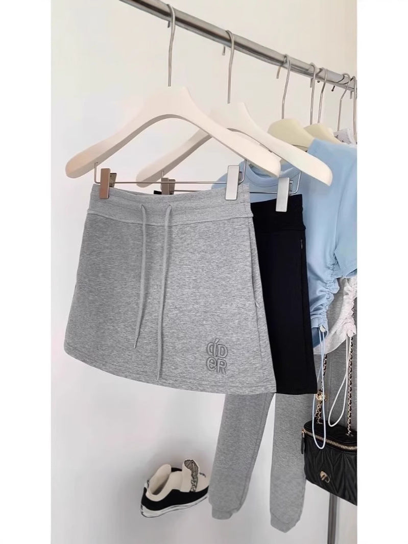 Gray short sports sweat skirt pants for women, 2025 spring new high-end drawstring hip-hugging short skirt, A-line skirt